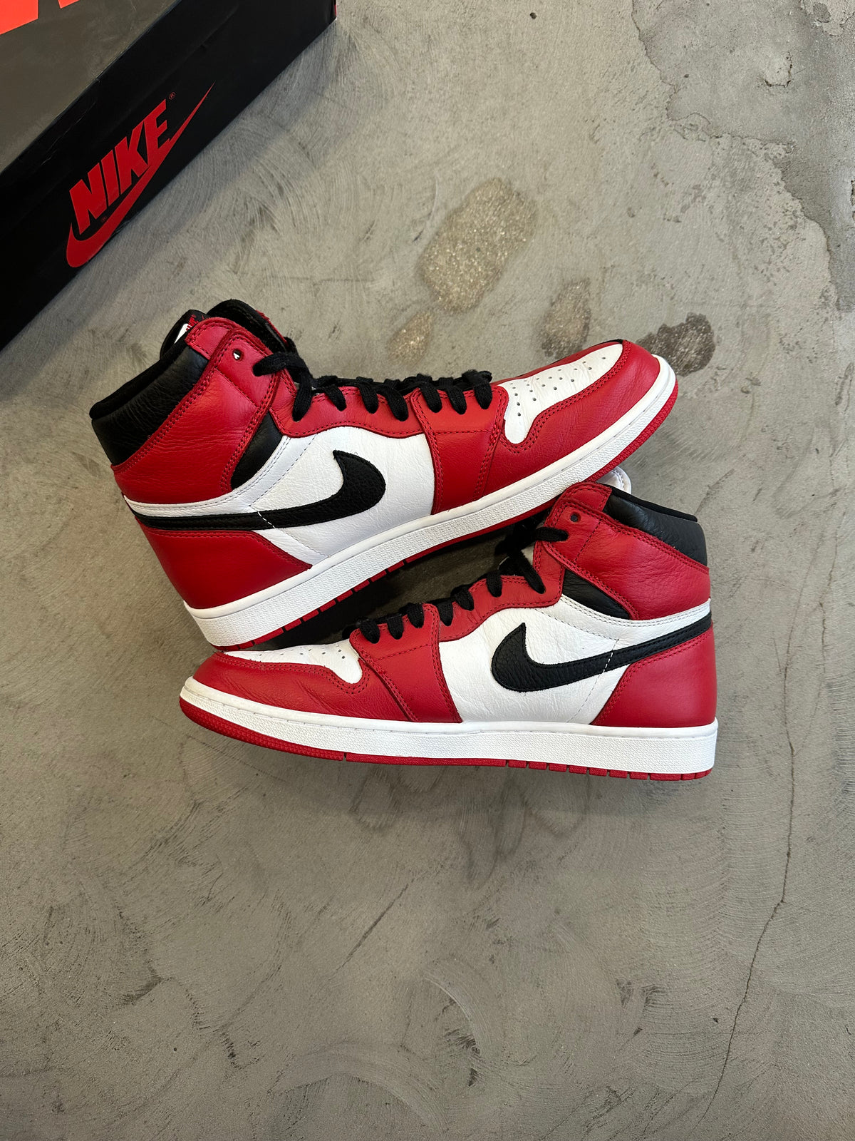 Jordan 1 Homage to Home Sz. 12