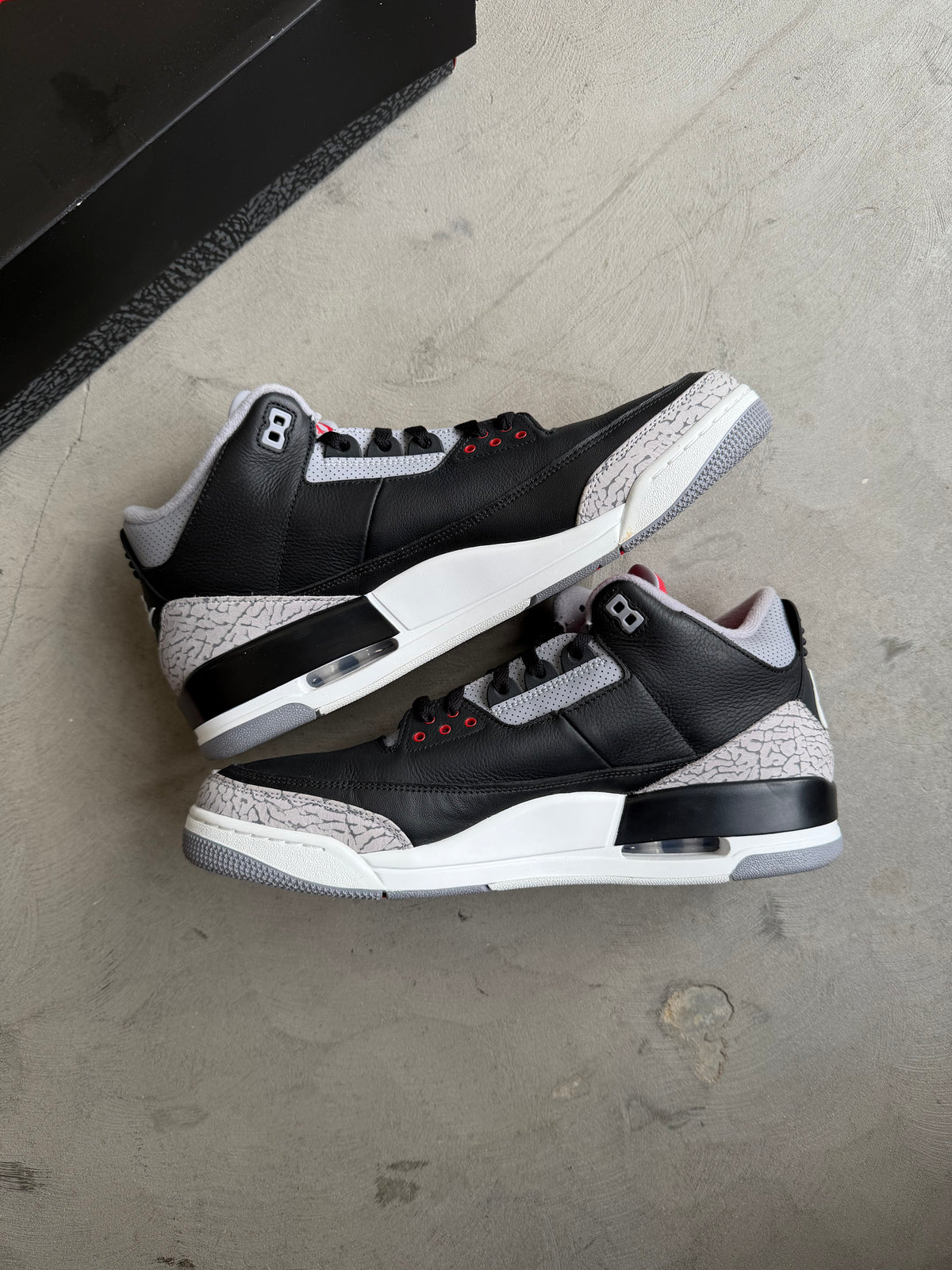 Jordan 3 Black Cement Sz. 14