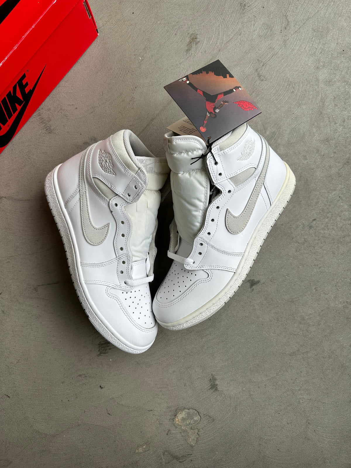 Jordan 1 Neutral Grey Sz. 10.5