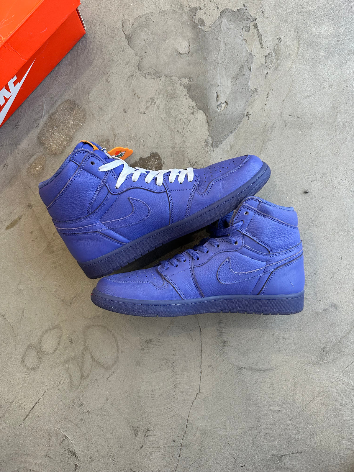 Jordan 1 Gatorade Rush Violet Sz. 11