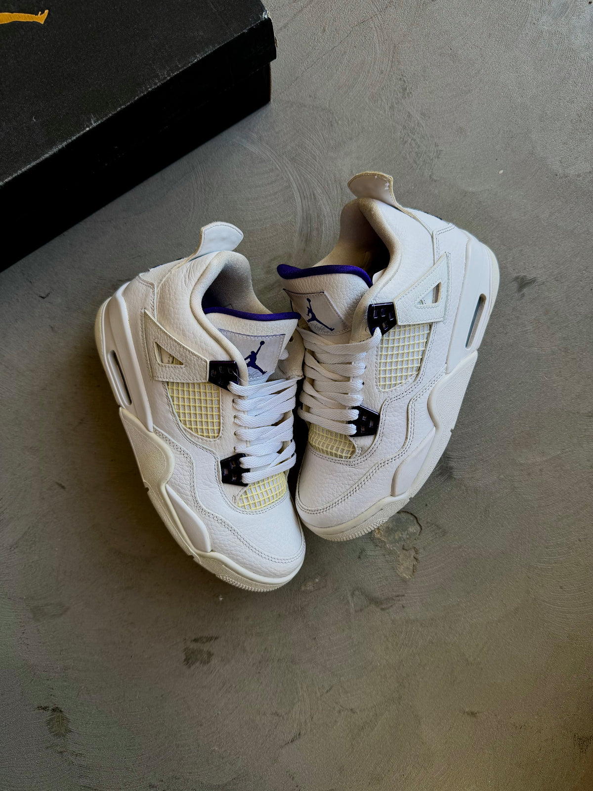 Jordan 4 Metallic Purple Sz. 6Y
