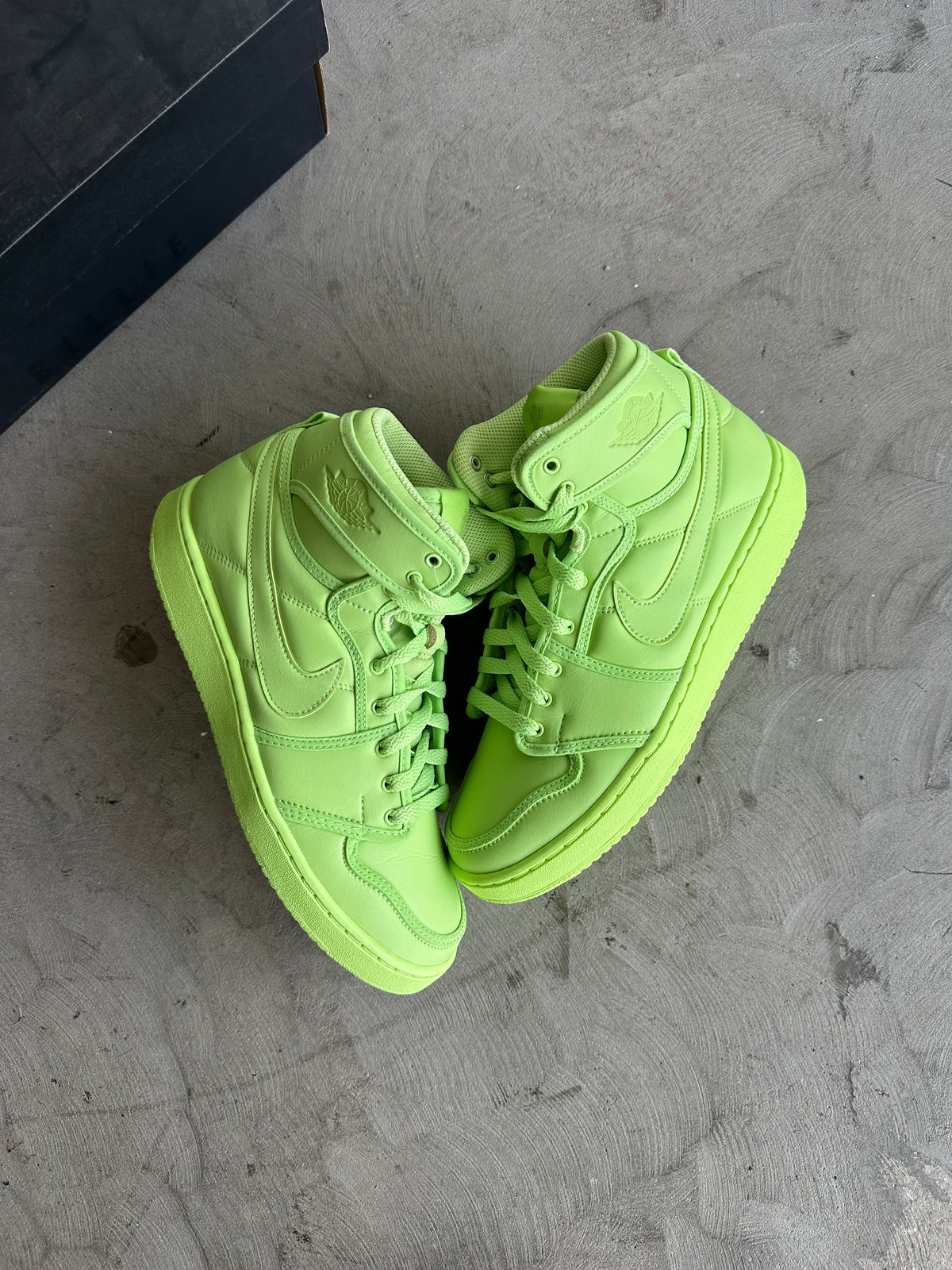 Billie Eilish x Jordan 1 AJKO Sz. 8.5W (7M)