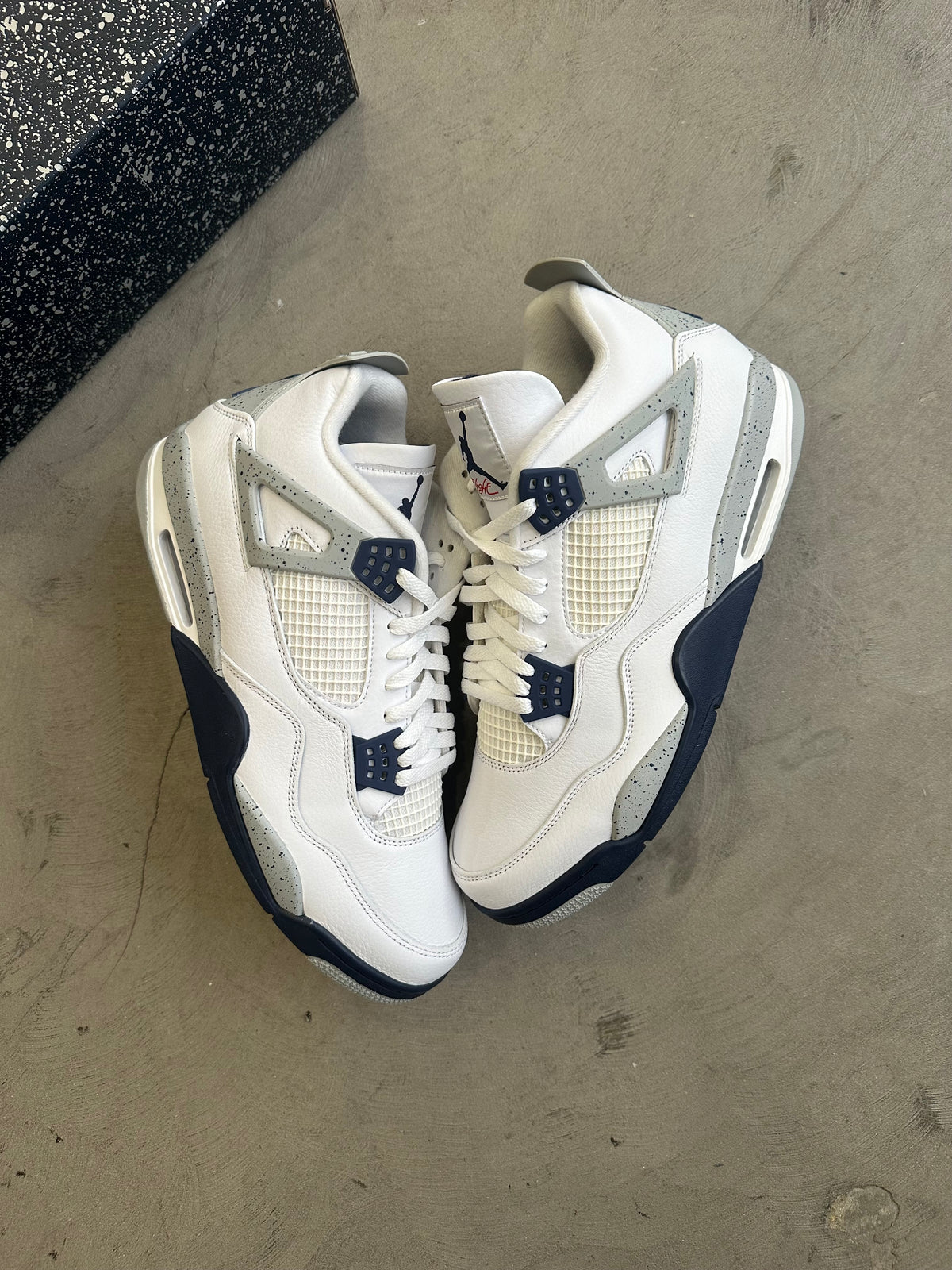 Jordan 4 Midnight Navy Sz. 14