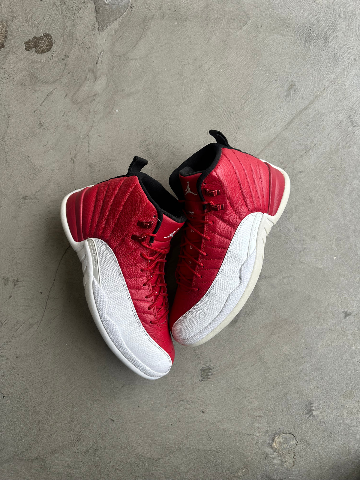 Jordan 12 Gym Red Sz. 11.5