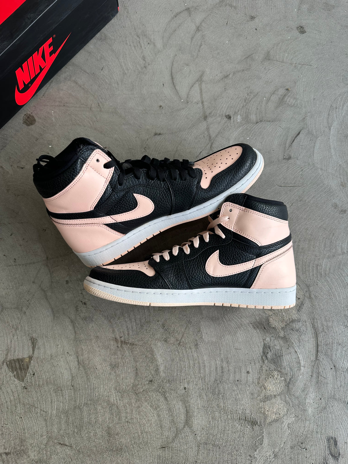 Jordan 1 Crimson Tint Sz. 12