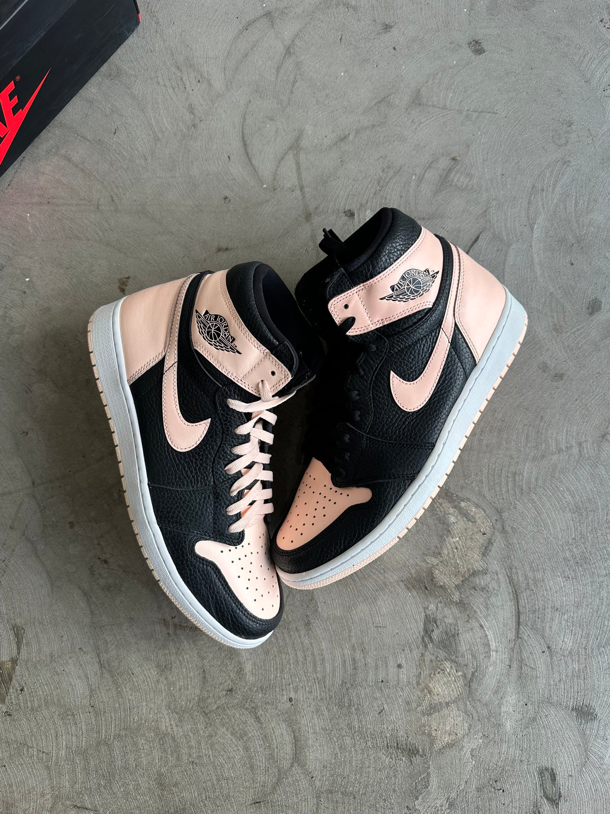 Jordan 1 Crimson Tint Sz. 12
