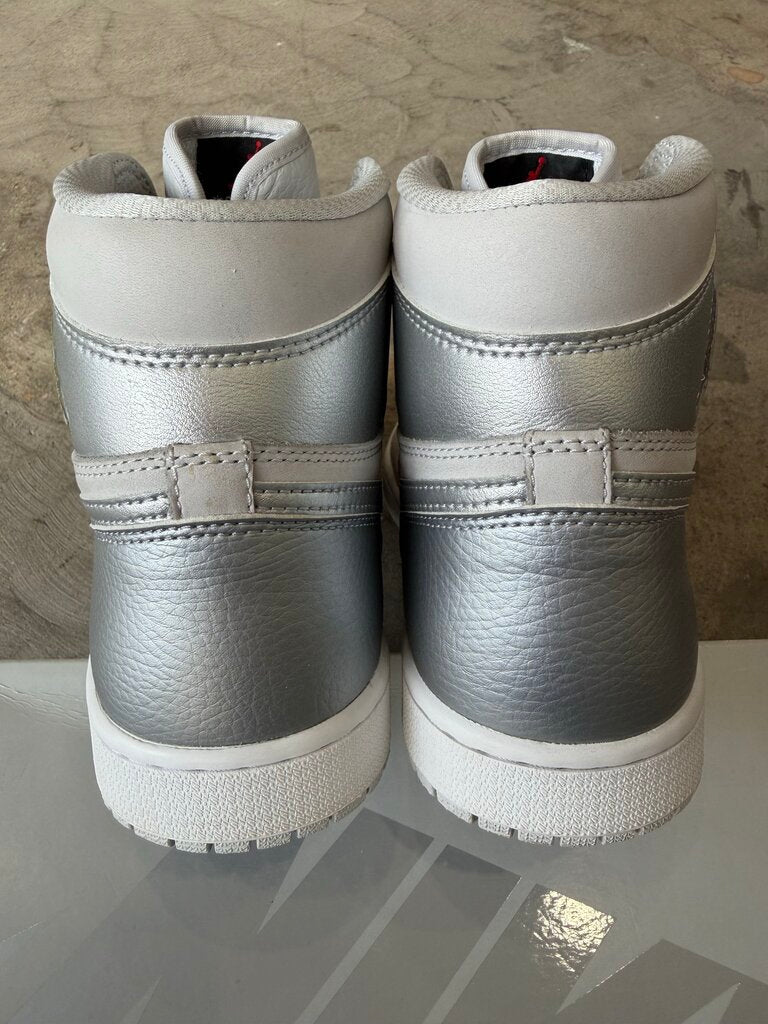 Jordan 1 Co.Jp Metallic Sz. 9.5