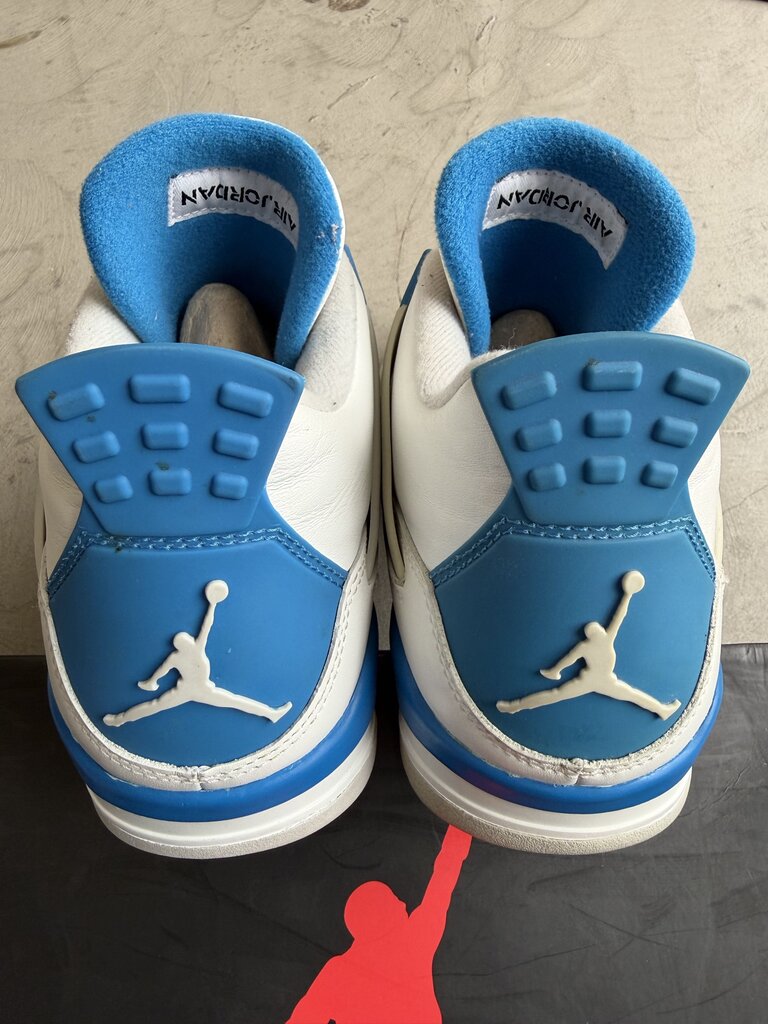 Jordan 4 Military Blue Sz. 10.5