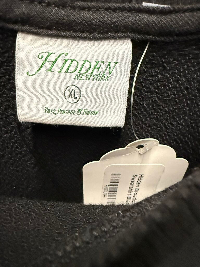 Hidden Broadcast Circle Sweatshirt Black Sz. XL