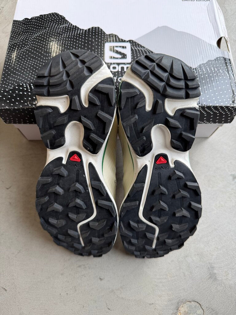 Hidden x Salomon XT-4 Vanilla Sz. 8.5