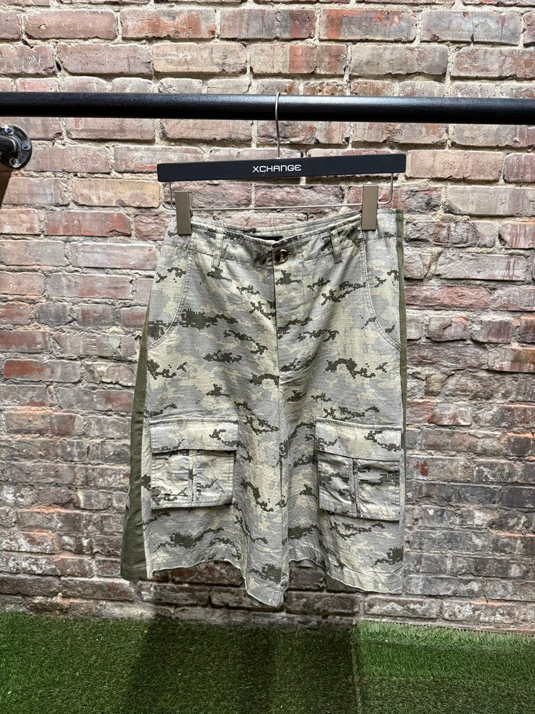 HMDD Utility Camo Shorts Sz. M