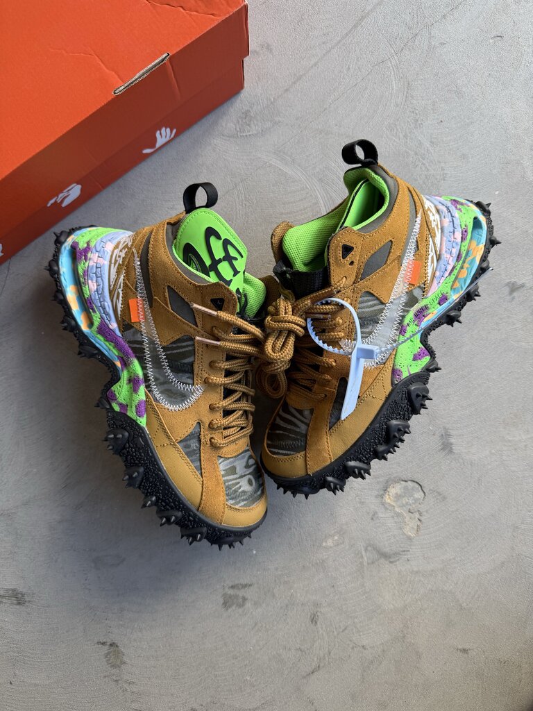 Off-WhiteX Nike Terra Brown Sz. 7.5