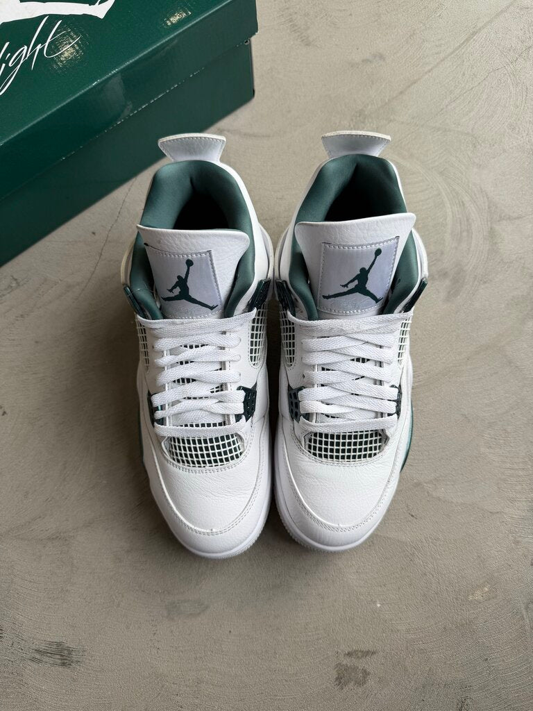Jordan 4 Oxidized Green Sz. 8.5