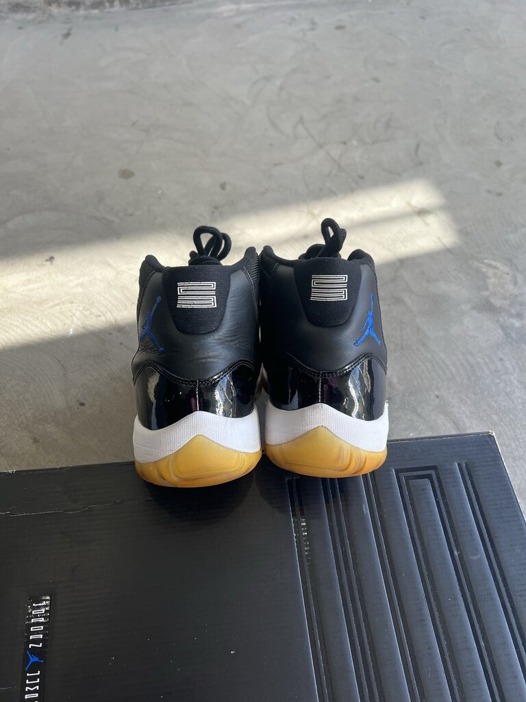 Jordan 11 Space Jam Sz. 10
