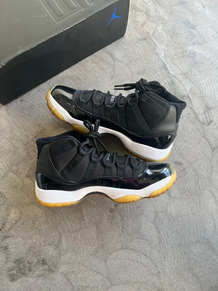 Jordan 11 Space Jam Sz. 10