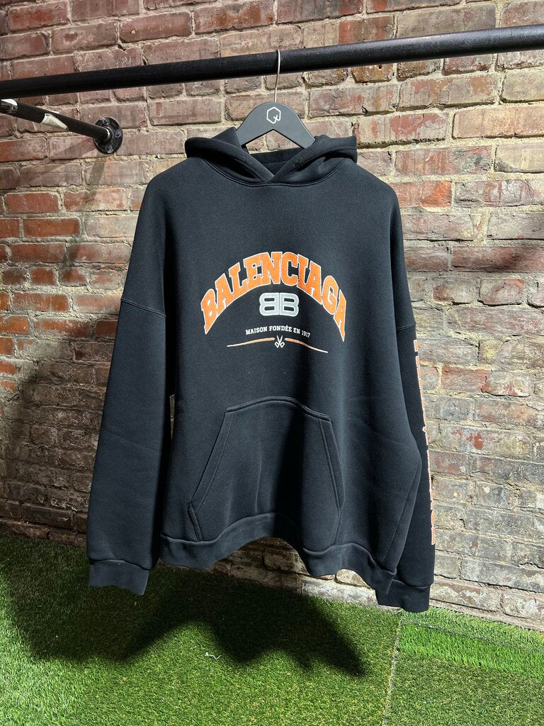 Balenciaga Maison Fondée Hoodie Sz. 2