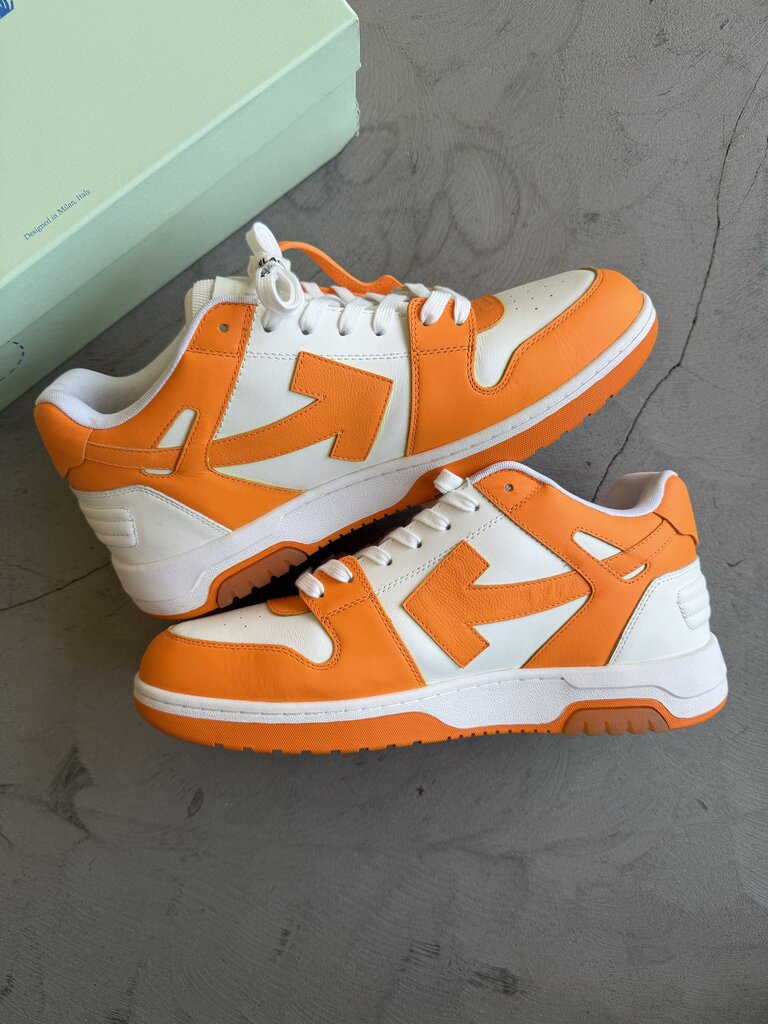 Off-White Out Of Office Orange/White Sz. 48