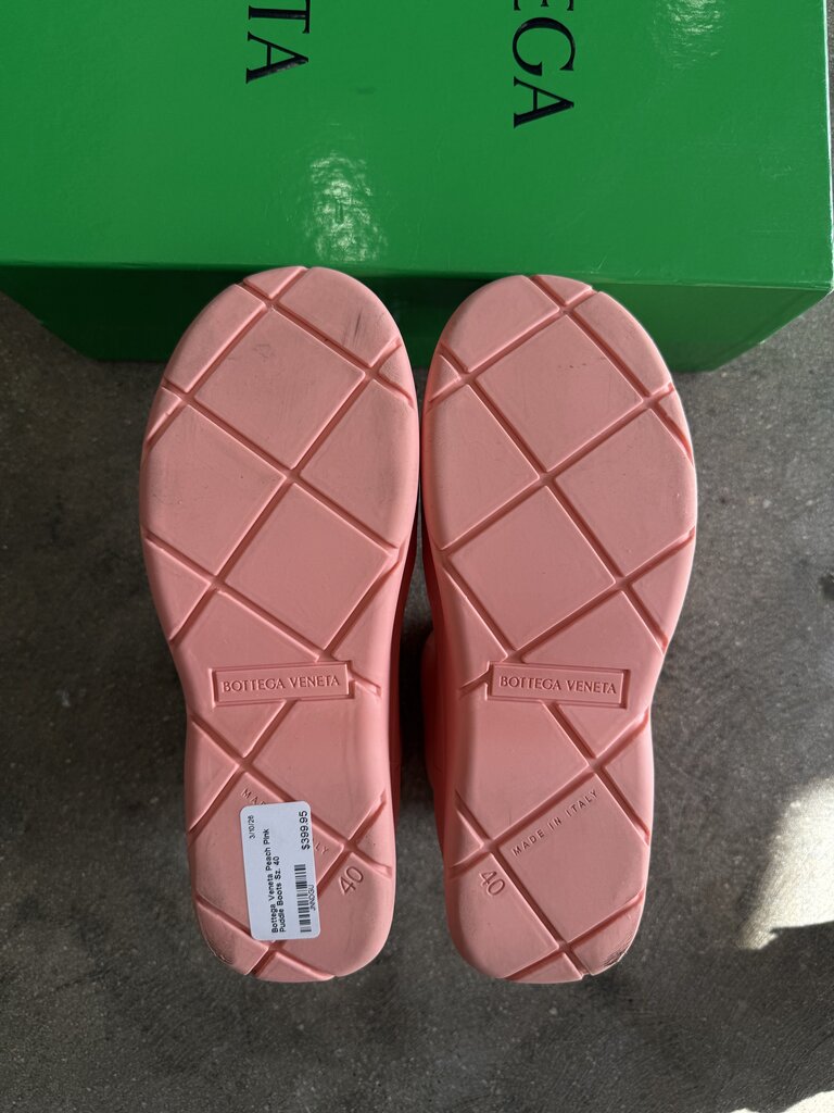 Bottega Veneta Peach Pink Puddle Boots Sz. 40