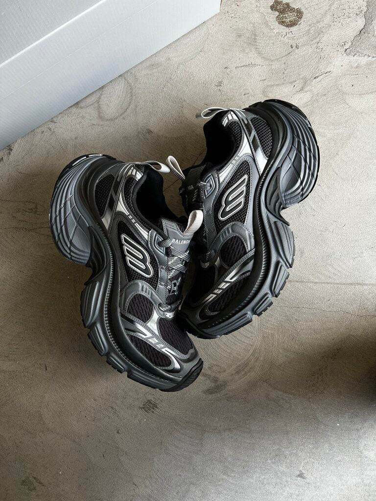 Balenciaga 10XL Sneaker Sz. 42