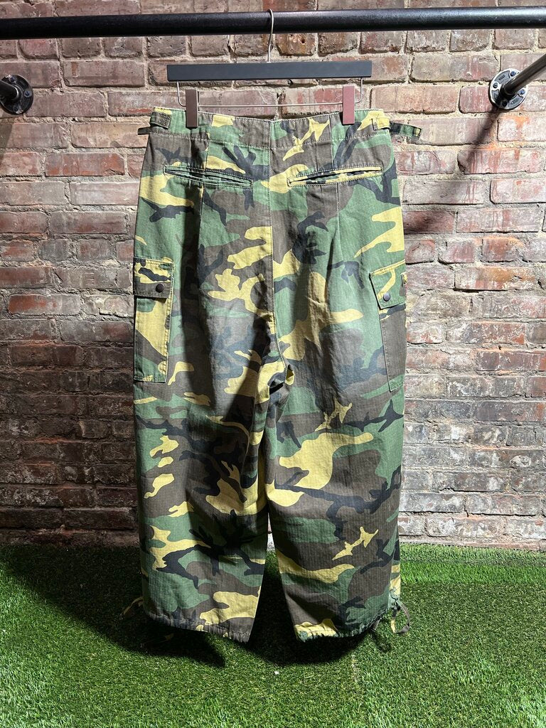 Vale Forever VA-02 Camo Cargos Sz. 32