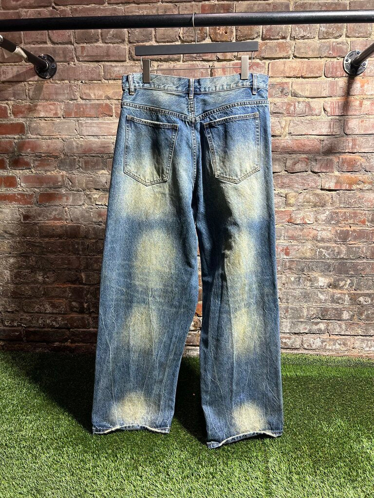 GV Gallery Dumpster Denim Jeans Sz. M