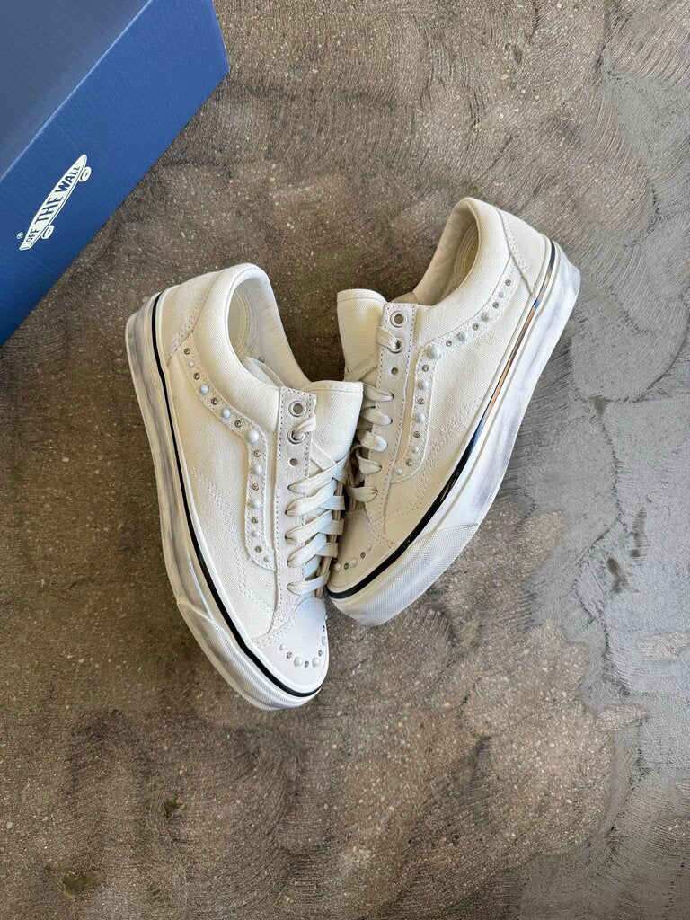 Vans Pearlized Old Skool White Sz. 8.5