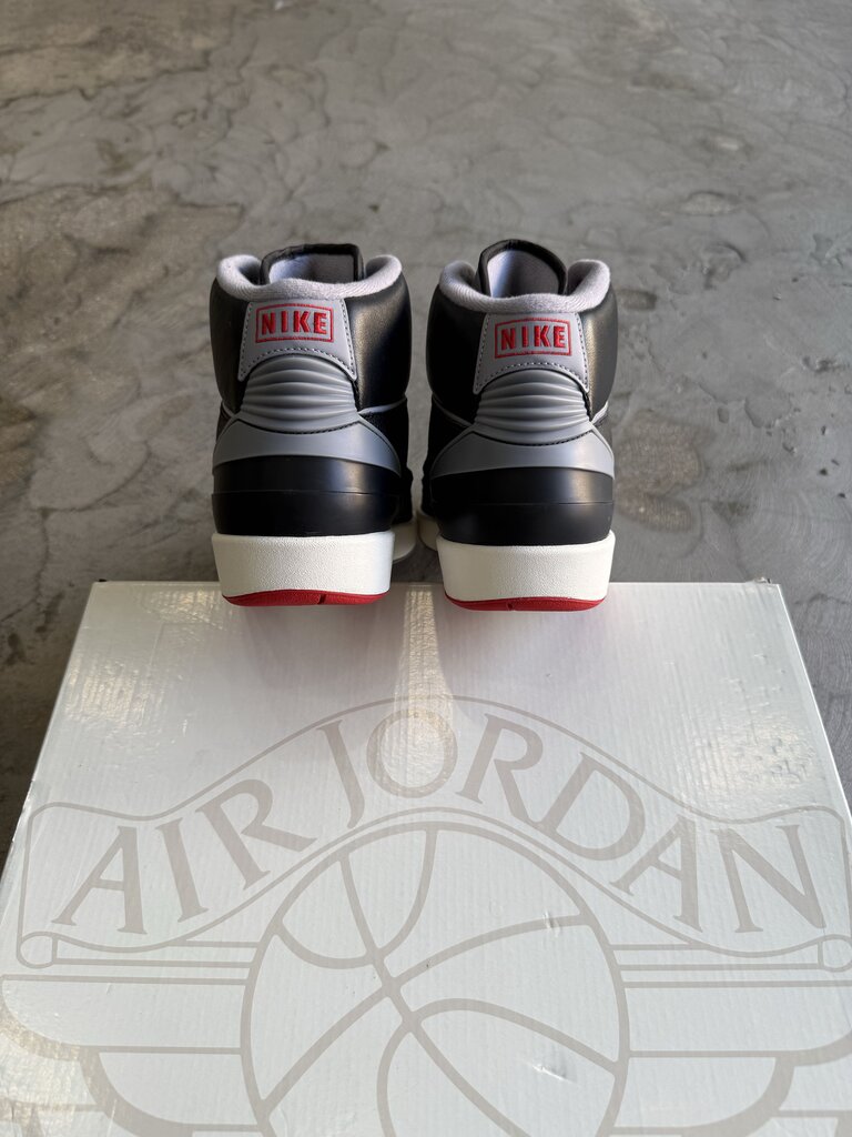 Jordan 2 Black Cement Sz. 10