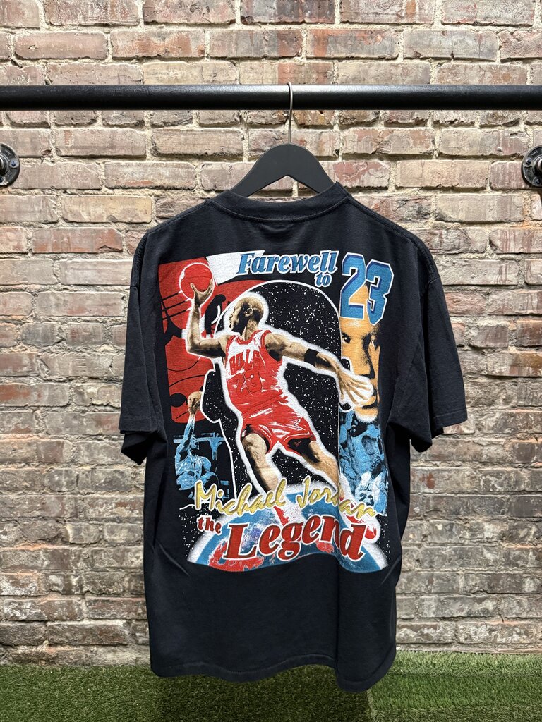 Vintage Micheal Jordan AOP Sz. L