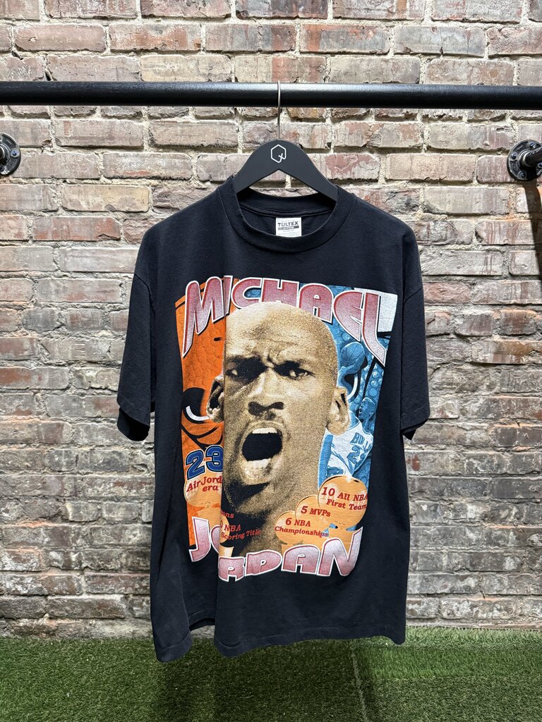 Vintage Micheal Jordan AOP Sz. L
