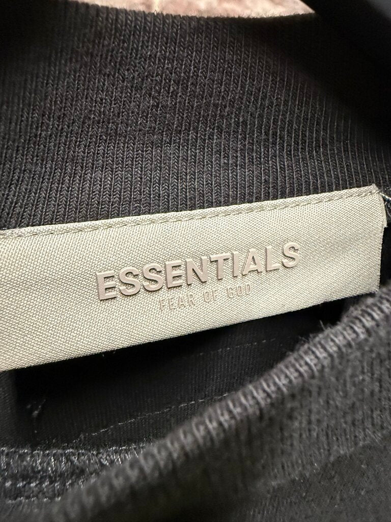 Essentials Kids L/S sz. 2/3