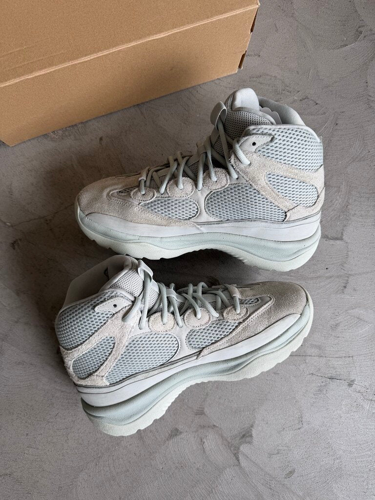 Yeezy Desert Boots Salt sz. 10.5