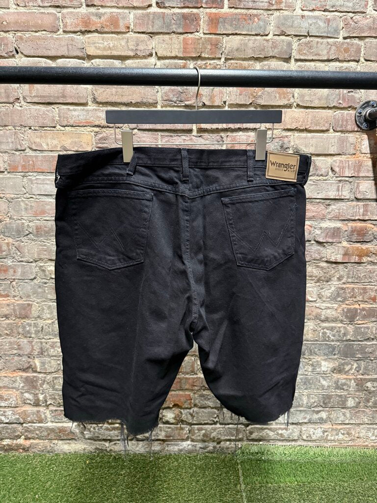 Vintage Wrangler Black Denim Shorts sz. 40