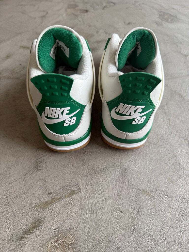 Jordan 4 SB Pine Green sz. 8