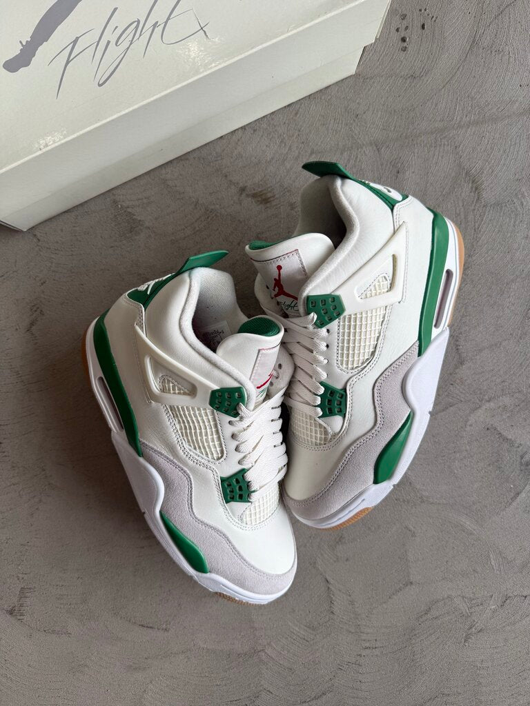 Jordan 4 SB Pine Green sz. 8