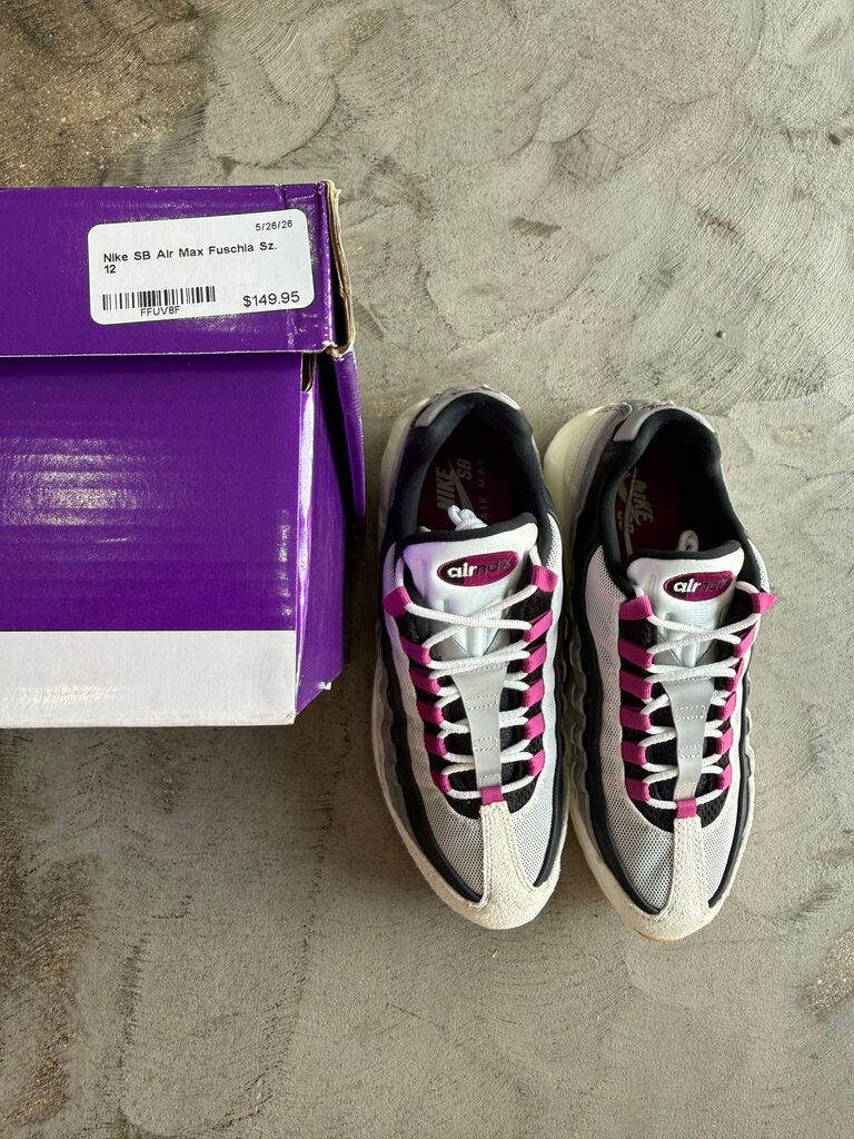 Nike SB Air Max Fuschia Sz. 12