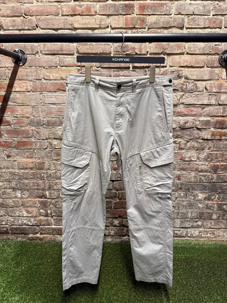 Louis Vuitton Gray-Blue Cotton Cargo sz. 42