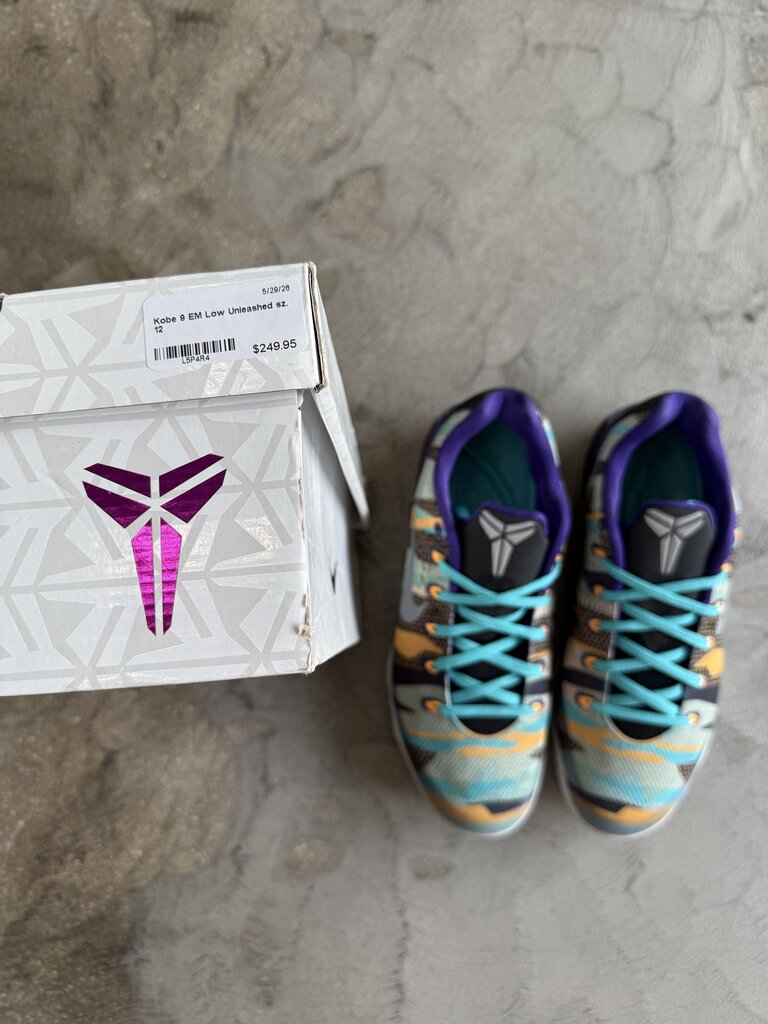Kobe 9 EM Low Unleashed sz. 12