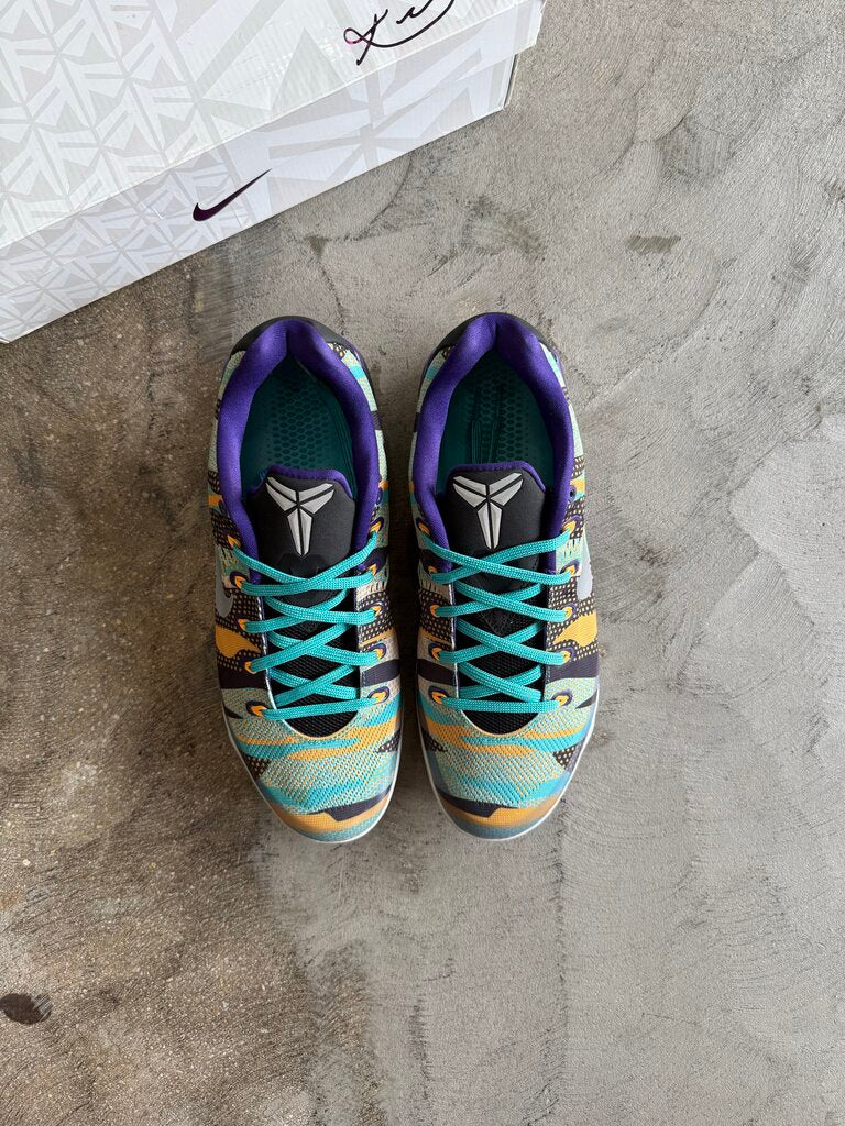 Kobe 9 EM Low Unleashed sz. 12