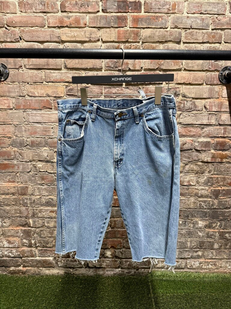 Vintage Wrangler Denim Blue Light Wash Shorts Sz. 36