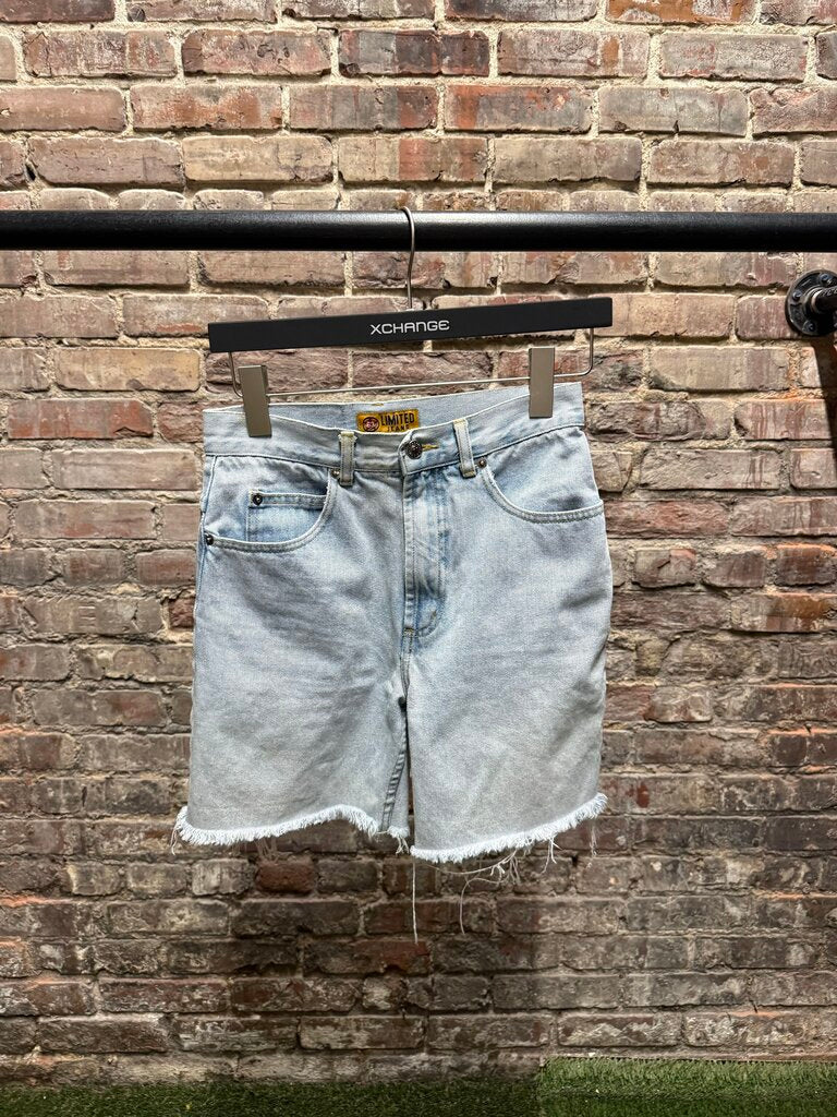 Vintage Women Light Wash Shorts Sz. 4