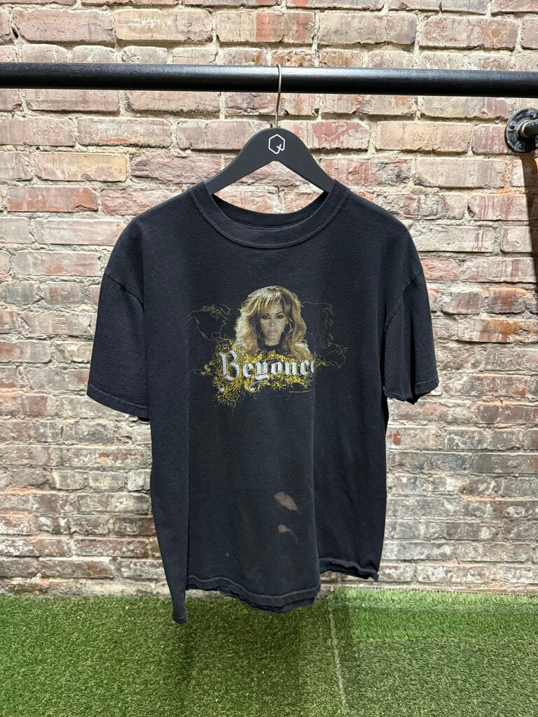 Vintage Beyonce 2007 Tour Tee Sz. L