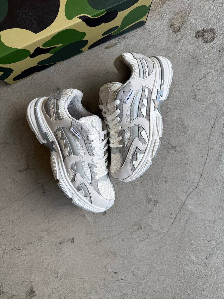 Bape SS24 Shark Runner Grey/White Sz. 7