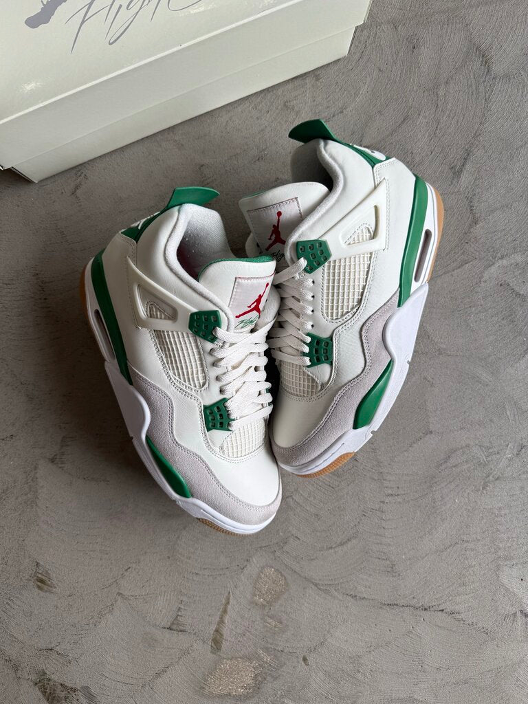 Nike X Jordan 4 SB Pine Sz. 9