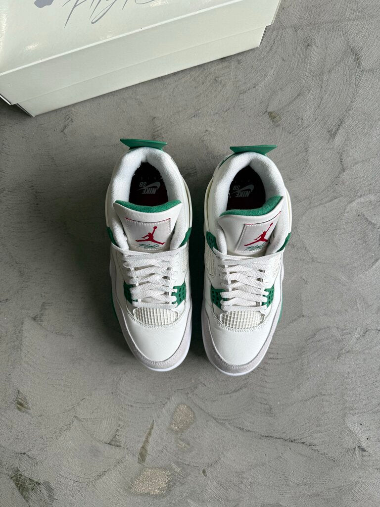 Nike X Jordan 4 SB Pine Sz. 9
