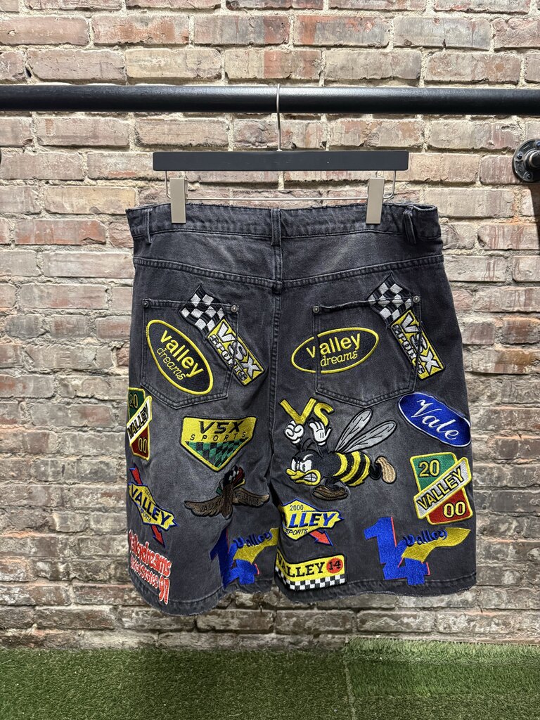 Vale State Passport Jorts Black Sz. 36