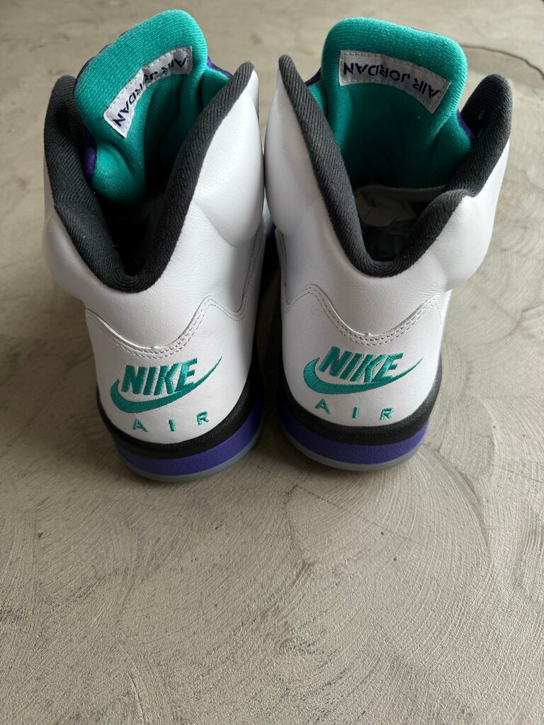 Jordan 5 White Grape Sz. 14