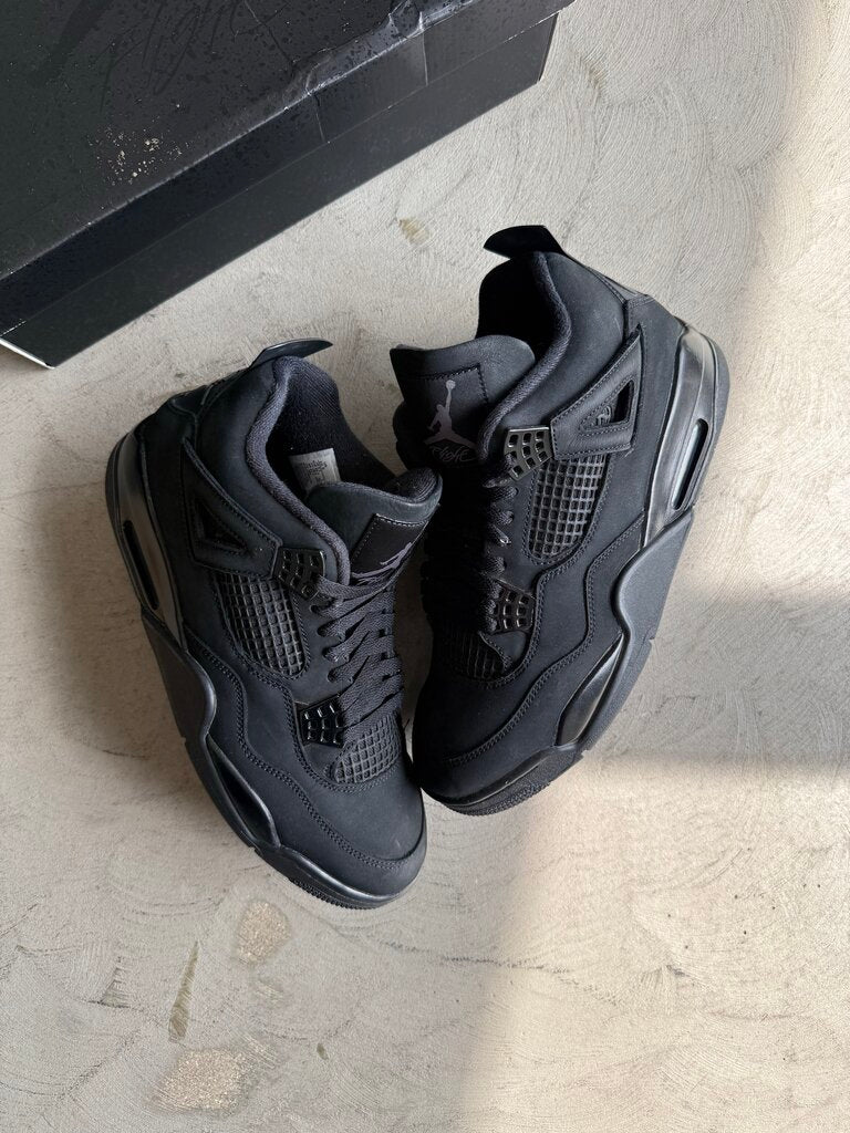 Jordan 4 Black Cat Sz. 10.5
