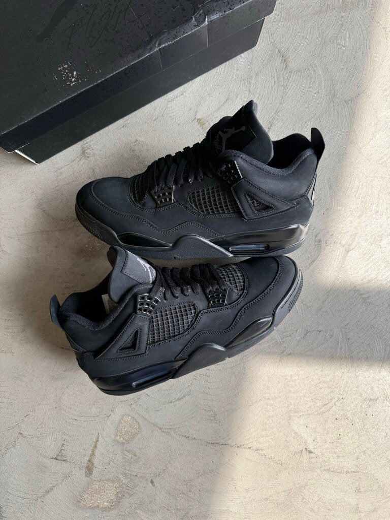 Jordan 4 Black Cat Sz. 10.5