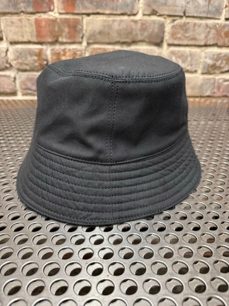 Louis Vuitton Bucket Blk