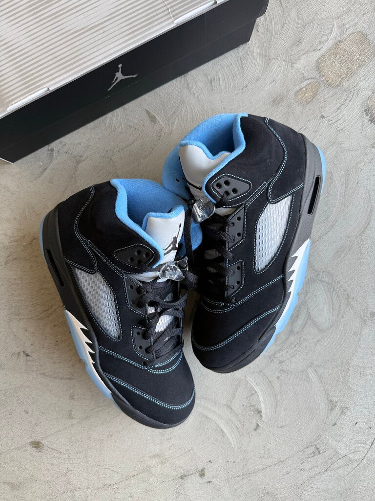 Jordan 5 Black University Blue sz. 13